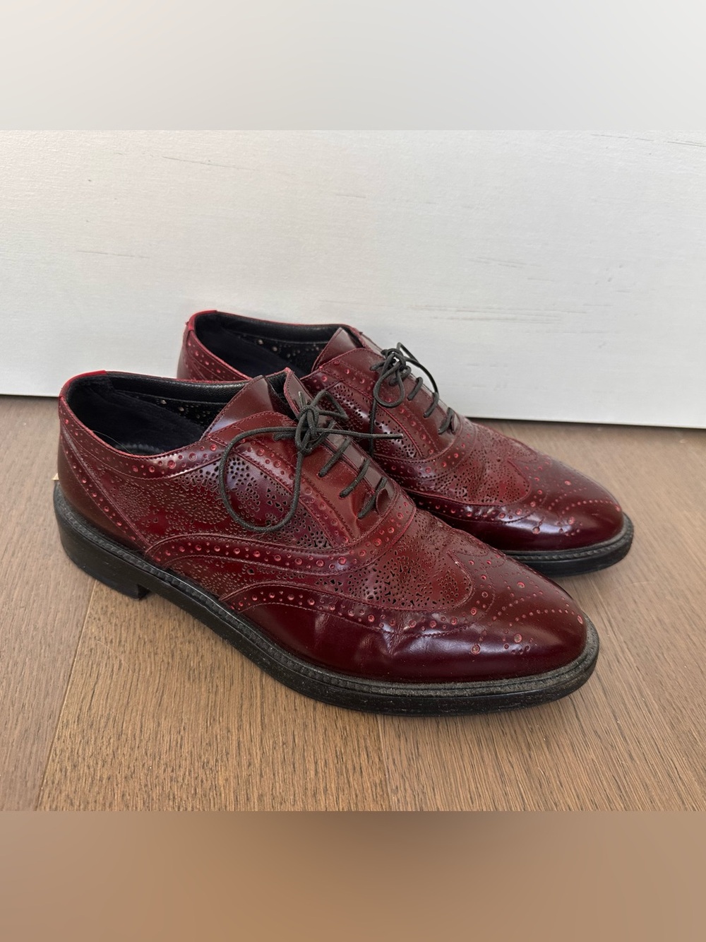 Burberry Burgundy Wingtip Leather Oxford Brogue - US Size 7